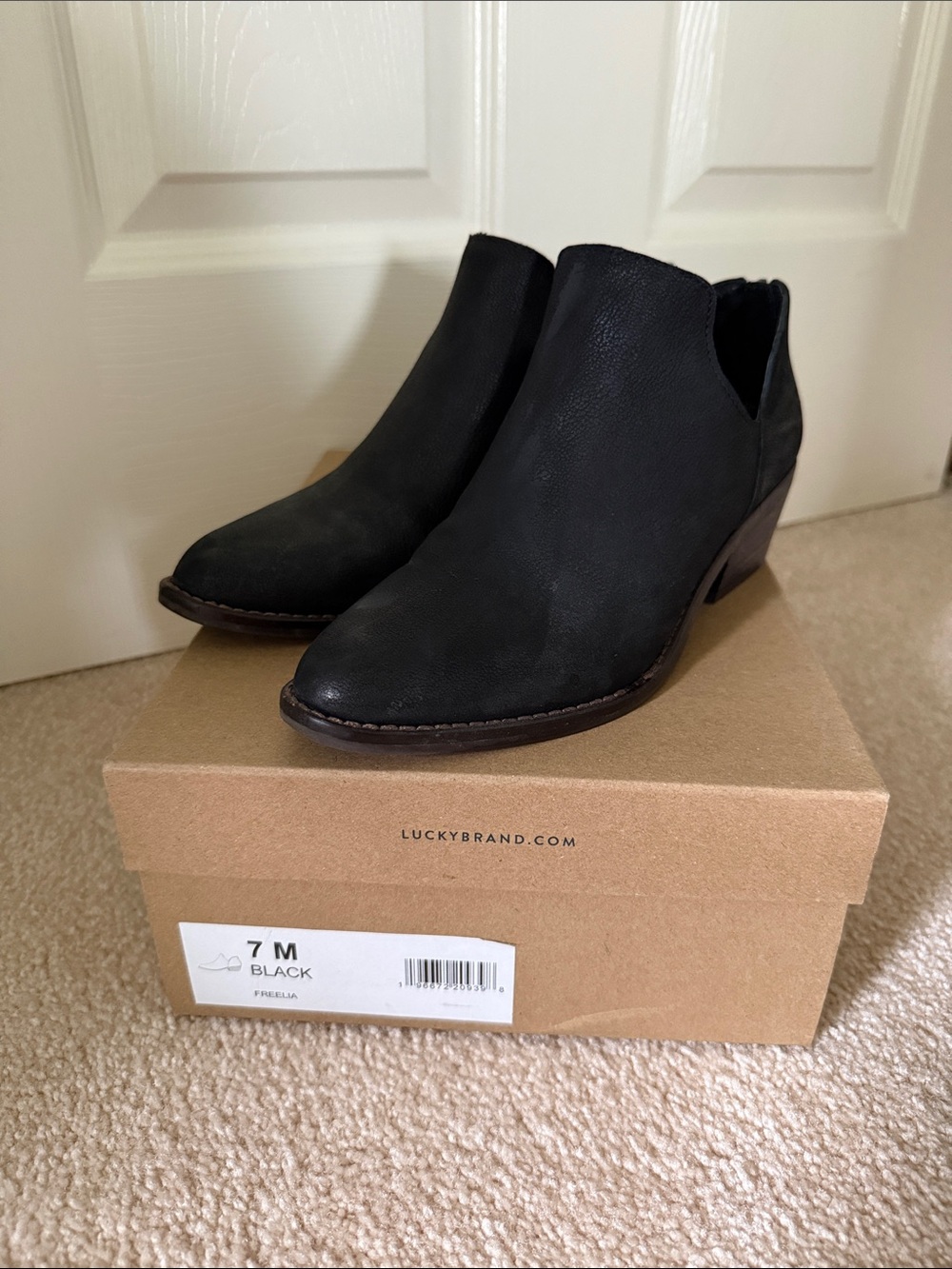 Lucky Brand Black Leather Ankle Booties